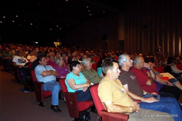 2013 09 22 Stephenville People's forum audience