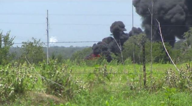 2014 07 10 Worker seriously burned after abandoned gas well explodes in Robertson County TX