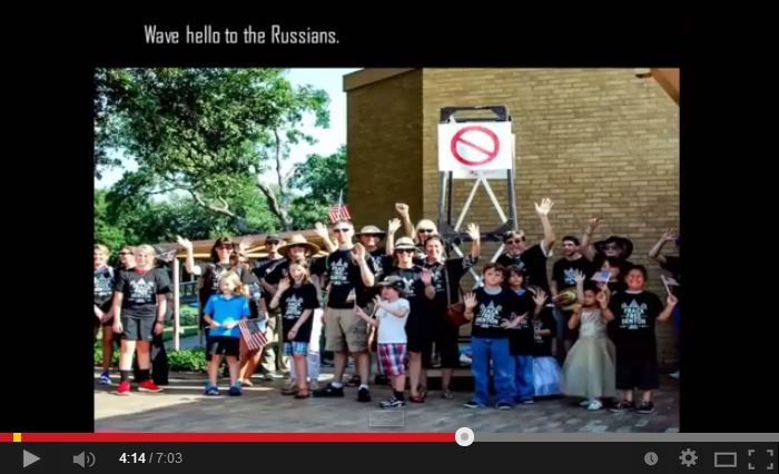 2014 07 23 Denton Texas takes a stand wave hello to the Russians