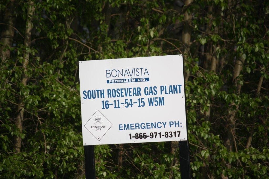 2014 Bonavista South Rosevear Gas Plant sign, 16-11-54-15 W5M Acid Gas Injection, near Edson, Alberta, 'poisonous gas'