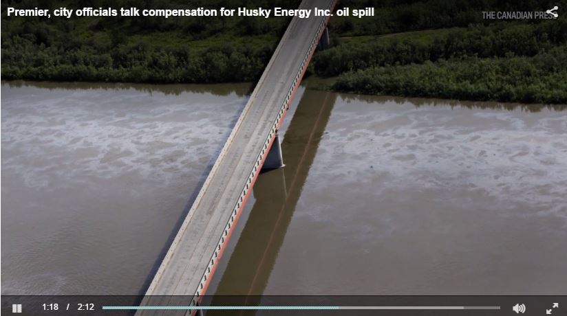 2016 07 Husky bitumen spill in North Saskatchewan River 2