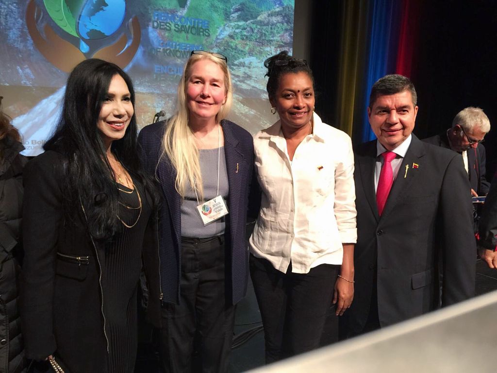 2016-11-19-jessica-ernst-ambassador-of-bolivia-republic-venezuela-montreal-frack-conference