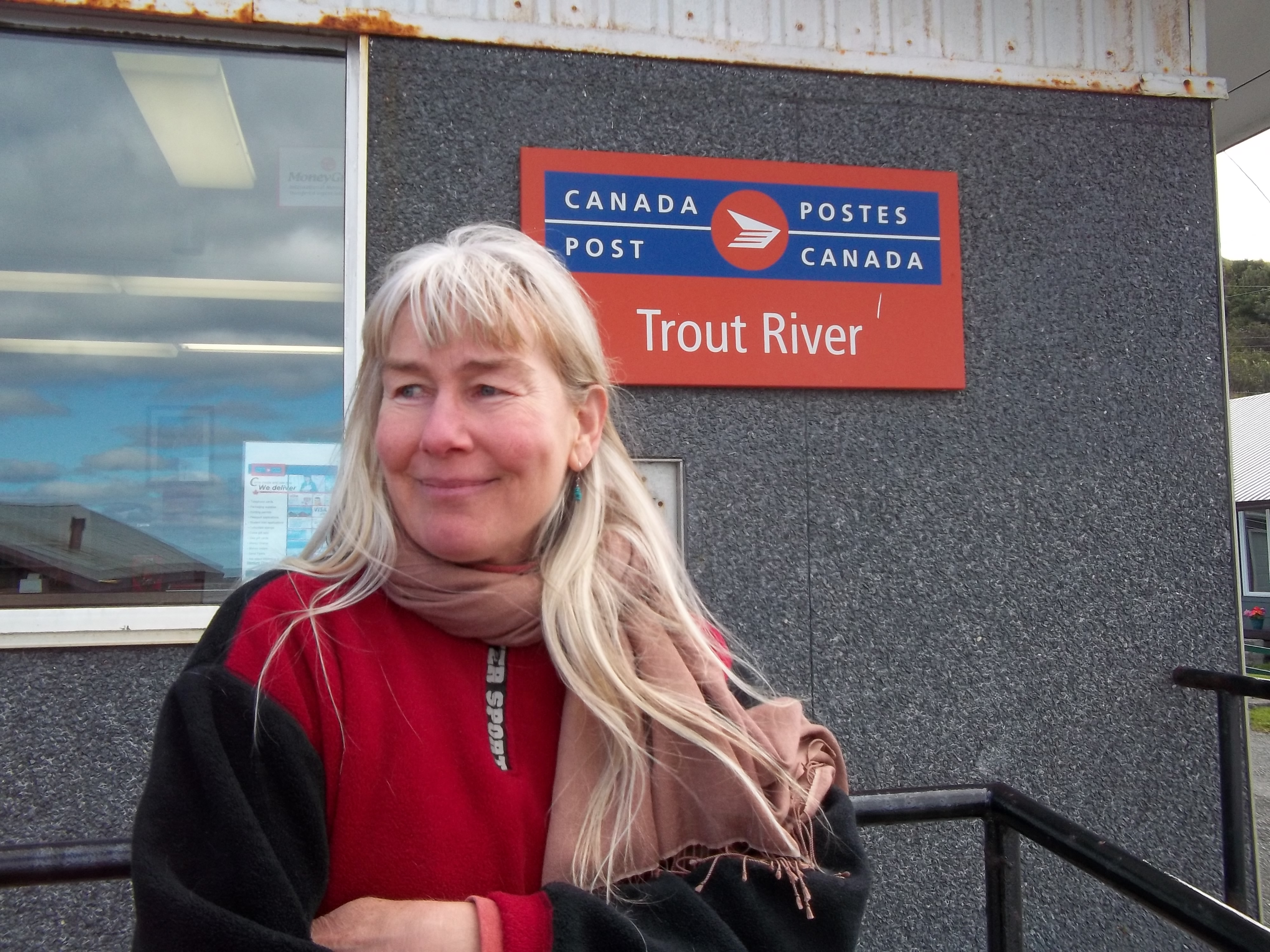 2013 09 20 Jessica Ernst loving Trout River Newfoundland company wanting to buy entire community to obliterate it for fracing