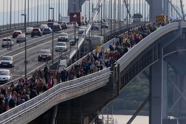 2015 10 13 Thousands protest Scottish govt allowing test drilling day after frac moratorium announced