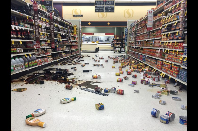 2016 01 24 Alaska Dispatch News, photo by Vincent Nusunginya, fallen foods in Safeway store after 7.1 quake